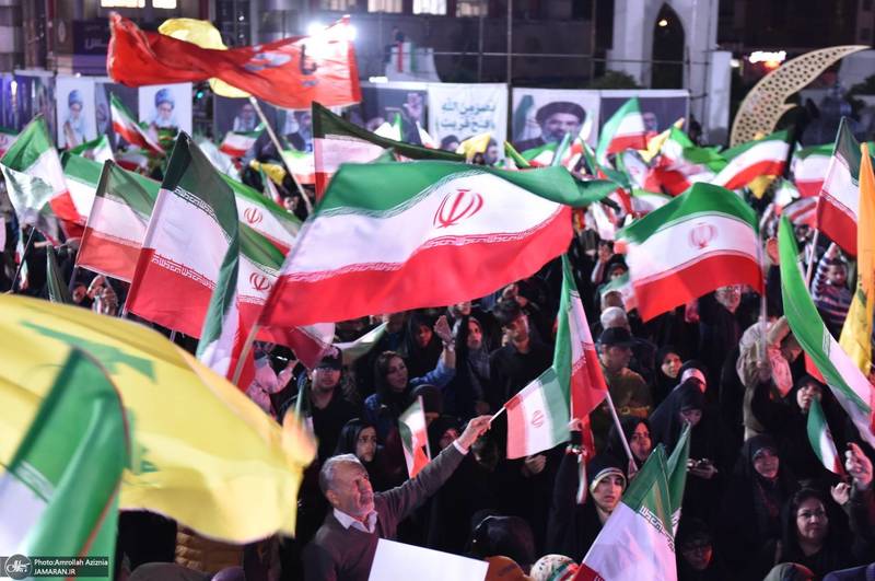 پنجاه و پنجمین شب اجتماع پر شور مردم در میدان جمهوری اسلامی