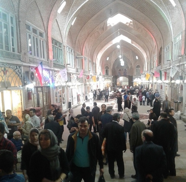 روز نهم نوروز در تبریز؛ رونق در بازار و ازدحام در اماکن گردشگری
