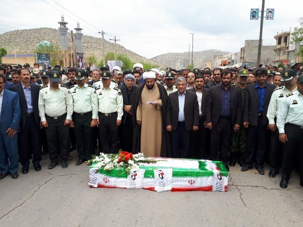 پیکر شهید مدافع وطن تشییع و به خاک سپرده شد