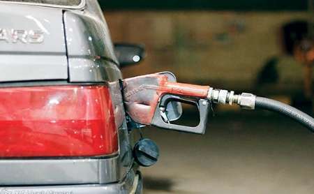 مصرف بیش از هشت میلیون لیتر بنزین در تعطیلات نوروز امسال در ایلام