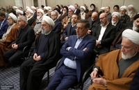 تصاویری از دیدار مسئولان نظام، نمایندگان کشورهای اسلامی و اقشار مختلف مردم با رهبر انقلاب (1)