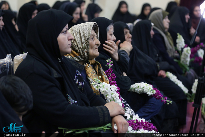 دیدار جمعی از مادران شهدا با سید حسن خمینی
