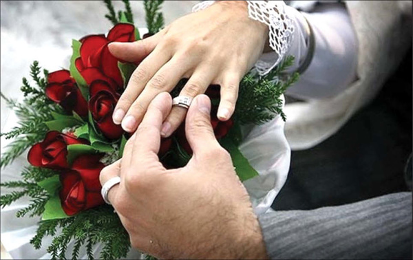 مراسم ازدواج زوج دانشجوی دانشگاه علوم پزشکی مازندران برگزار شد