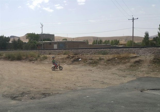کمبود خدمات شهری و تراکم جمعیتی مشکل سکونتگاه‌های غیررسمی زنجان است