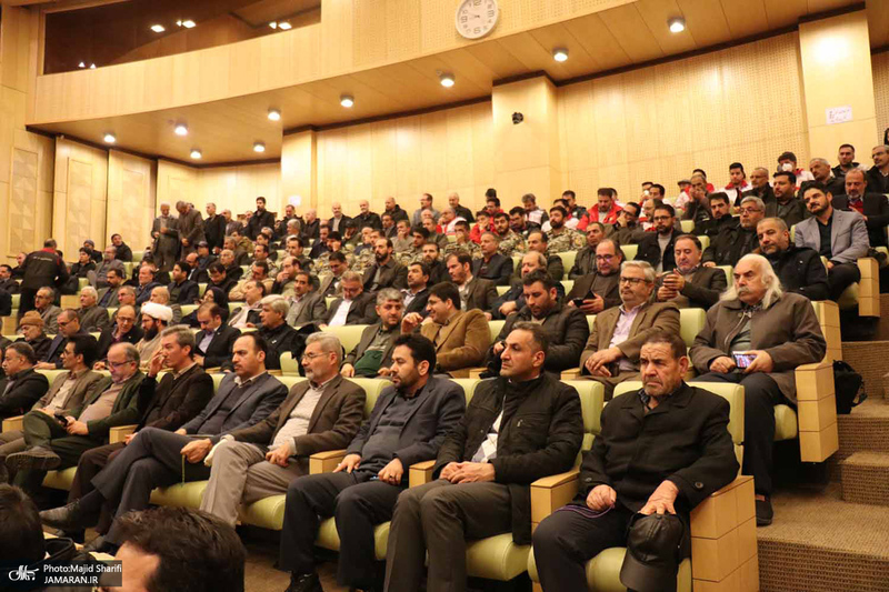 نشست مدیران و اعضای شورای ادارای استان مرکزی در بیت تاریخی امام خمینی (س)