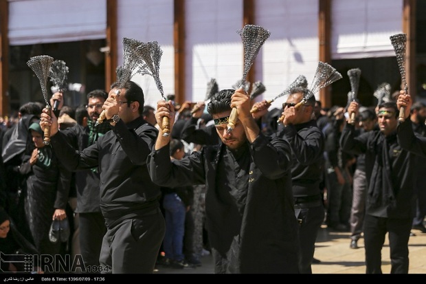 ای قوم دراین عزا بگریید