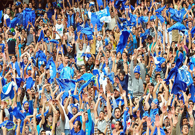 هواداران استقلال برای بازی با ذوب آهن بلیت اینترنتی نخرند!
