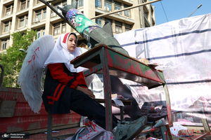 راهپیمایی دختران «جان‌فدای ایران»- ۲