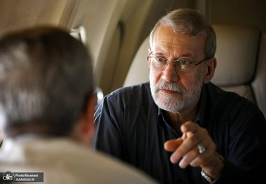 علی لاریجانی پیام رهبر انقلاب را به پوتین رساند