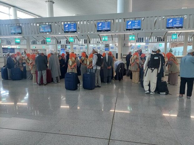 تاریخ رفت و برگشت زائران ایرانی به حج 
