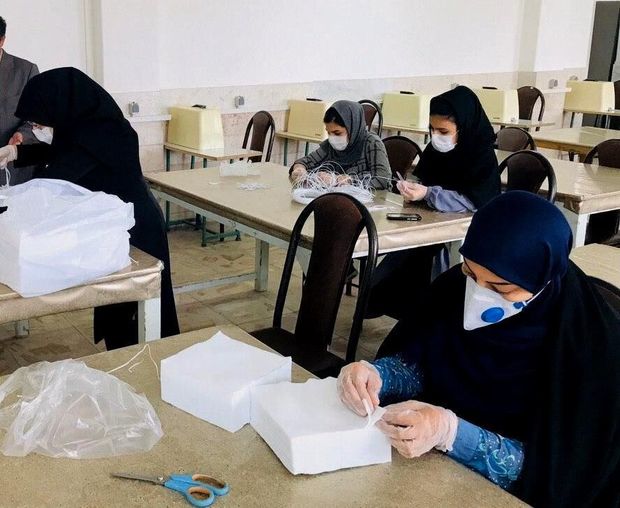 تولید ماسک‌های بهداشتی سهم دانش‌آموزان زنجانی برای مقابله با کرونا