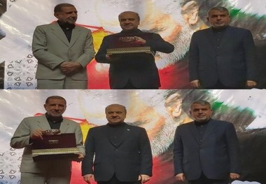 اهدای بازوبند پهلوان ماندگار ملی ایران به خانواده سپهبد سلیمانی / عکس
