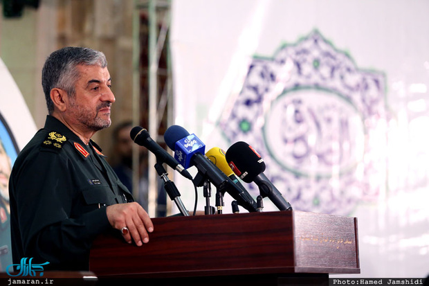 فرمانده کل سپاه: جشن خودکفایی بنزین این هفته رقم خواهد خورد
