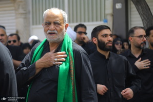 دسته عزای شهادت امام صادق(ع) با حضور آیت الله العظمی وحید خراسانی