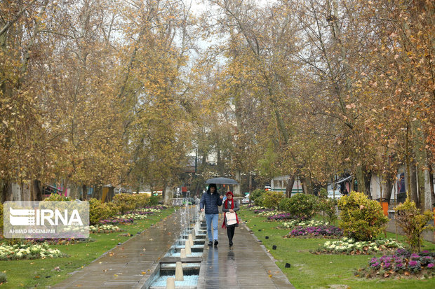 بارش پراکنده باران در ارتفاعات تهران پیش‌بینی می‌شود