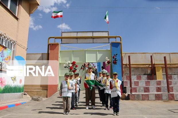 طراوت شکوفه های دانایی بر کوچه باغ ایران زمین