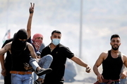 جوانان فلسطینی در کرانه باختری با نظامیان صهیونیست درگیر شدند