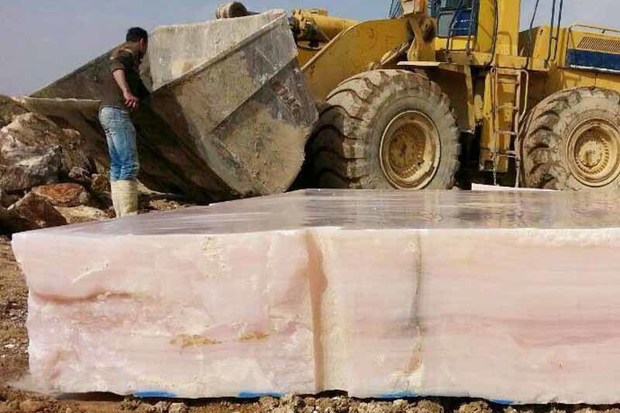 32 پروانه بهره برداری از معدن در آذربایجان غربی صادر شد
