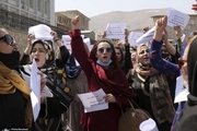 سرکوب  زنان معترض افغانستانی توسط طالبان
