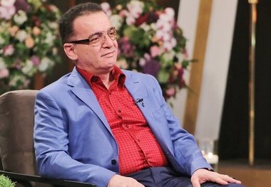 انتقاد زنوزی از تاج و فدراسیون فوتبال: ما را تنها گذاشتند!