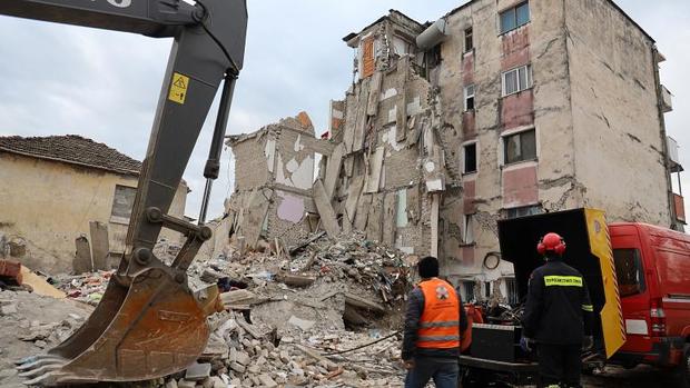 ادامه زمین لرزه در فقیرترین کشور اروپا و افزایش تلفات 