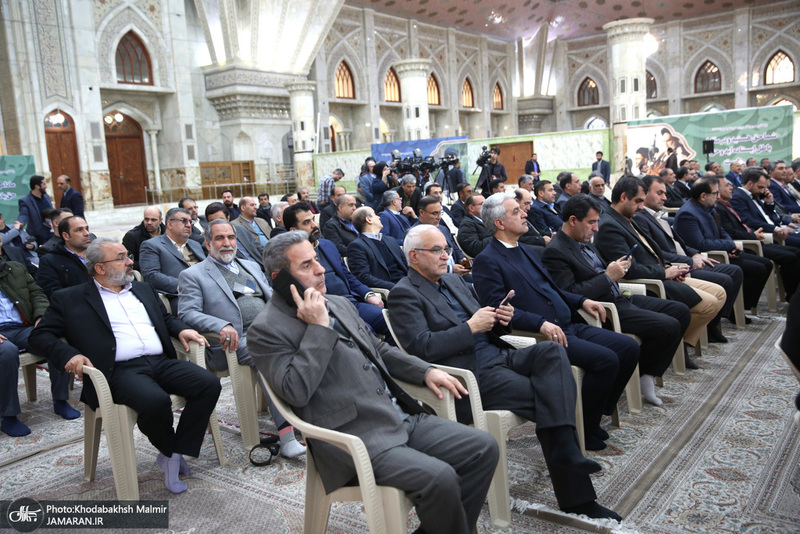 تجدید میثاق رئیس و جمعی از نمایندگان مجلس شورای اسلامی با آرمان‌های امام خمینی(س)-2