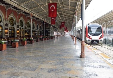 جزییات خروج قطار قطار خرمشهر - تهران از ریل