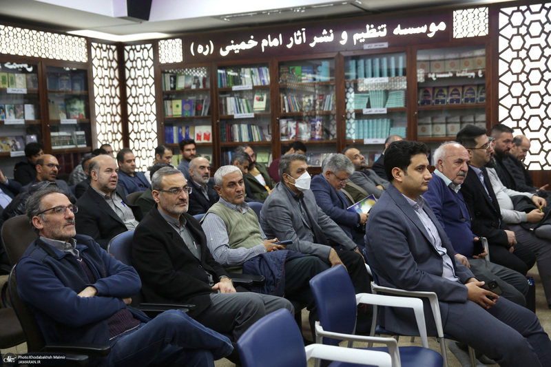 مراسم تقدیر از دست اندرکاران سومین هفته فرهنگی بر آستان آفتاب