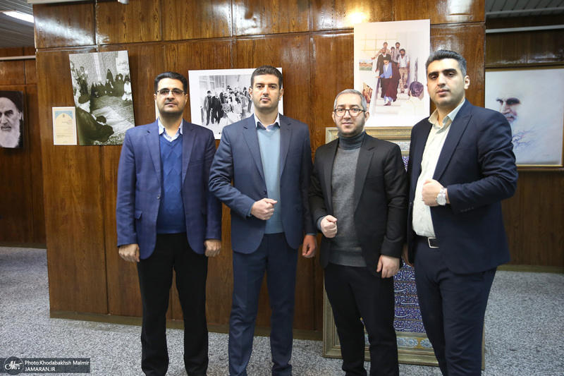 بازدید کنندگان حسینیه جماران