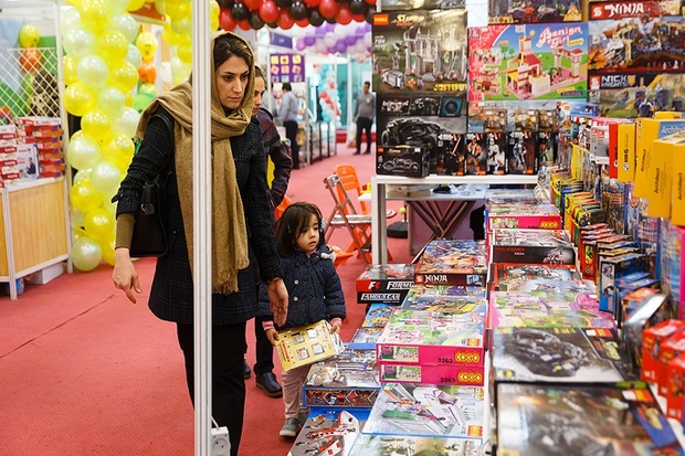 شیراز میزبان چهار نمایشگاه برای خانواده‌ها شد