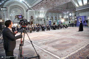 تجدید میثاق رئیس جمهور و اعضای دولت با آرمان های حضرت امام (س)