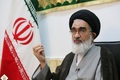 امام جمعه قم:آمریکا با مطرح کردن موضوع توافق و ارائه وعده‌های توخالی در پی خرید زمان بود تا پس از آن بار دیگر علیه ایران اقدام کند/ ایران با نگاه بدبینانه به وعده‌های آمریکا، مذاکرات و طرح توافق را فرصتی برای تجدید قوا و تقویت بنیه دفاعی خود قرار داد