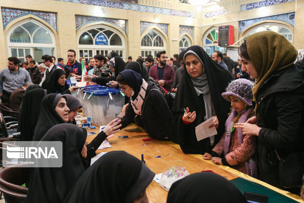 عضو هیات بازرسی: انتخابات بدون تخلف در استان یزد در جریان است