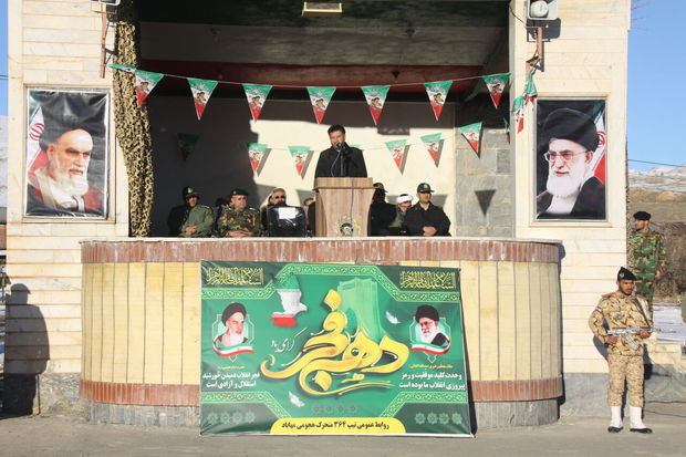 همراهی ارتش با مردم، از ارکان پیروزی انقلاب اسلامی بود