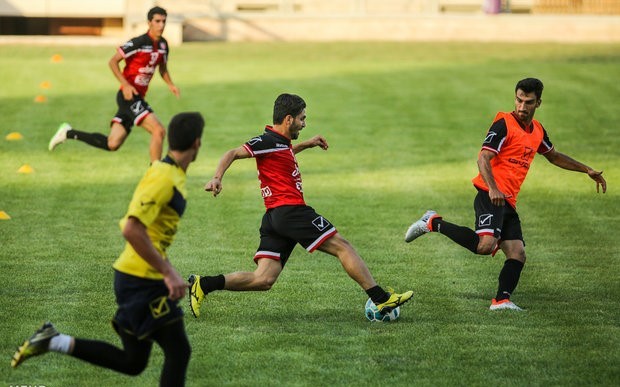 حضور بازیکن جدا شده در تمرین پرسپولیس
