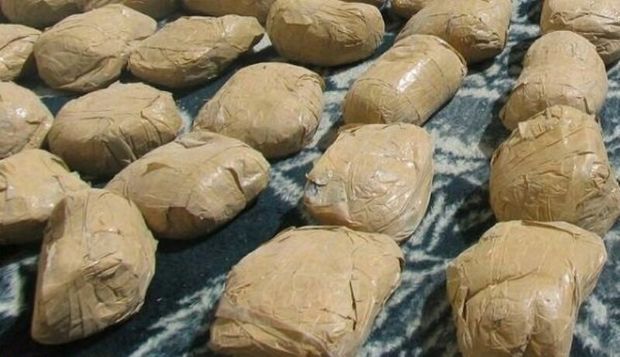 کشف ۱۰۰ کیلوگرم مواد مخدر در محور خرم آباد - پل زال
