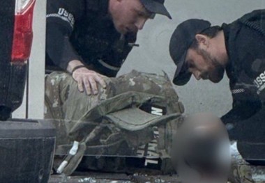 تیراندازی به دو عضو گارد ملی در واشنگتن دی‌سی؛ حال آنها وخیم است/ ترامپ: فرد مهاجم یک تبعه افغان است / پرونده افغانستانی‌هایی که در دوره بایدن به آمریکا آمدند، مجددا بررسی شود + عکس