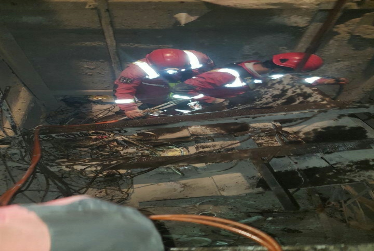 مرگ ۶ کارگر بر اثر سقوط بالابر در غرب تهران+ تصاویر