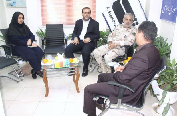 فرمانده دریابانی بوشهر:تامین معیشت مردم نافی استیفای حقوق دولت نیست