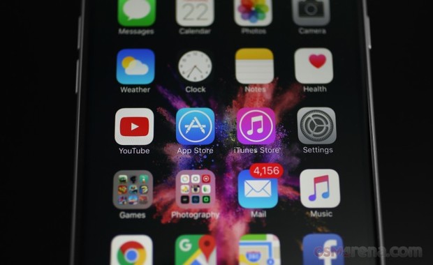 درآمد بیشتر برای اپ استور، رشد بیشتر برای گوگل پلی
