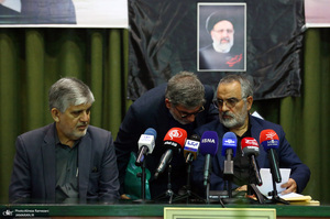 نشست خبری محمدعلی انصاری دبیر ستاد مرکزی بزرگداشت امام خمینی (س)
