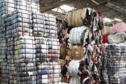 ۶ هزار قلم پوشاک قاچاق خارجی در یزد کشف شد