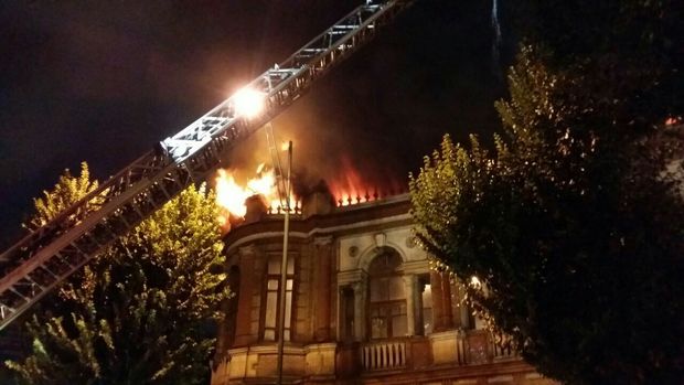 آتش‌نشانی تهران: در میدان حسن‌آباد فقط با یک بنای تاریخی مواجه نبودیم