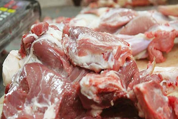 توزیع 4.5 تن گوشت قرمز در مهاباد آغاز شد
