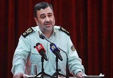 سردار اشتری: خط قرمز پلیس تعدی به حقوق مردم است 