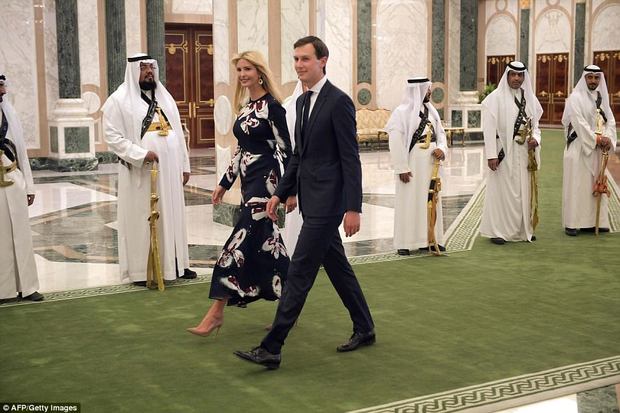 عکس/ پوشش ایوانکا ترامپ در عربستان
