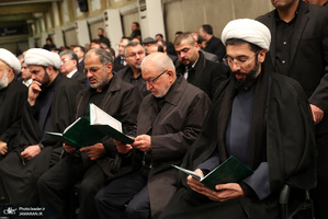 مراسم بزرگداشت شهید حاج قاسم سلیمانی و همرزمانش در حسینیه امام خمینی (ره)