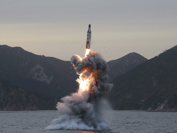 تشدید بحران کره‌شمالی با آزمایش موشکی جدید/ ژاپن آژیر خطر را کشید