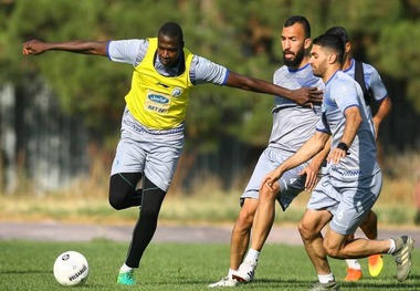 حضور دیاباته، اسماعیلی و زکی پور در برنامه‌های تاکتیکی استقلال+تصاویر
