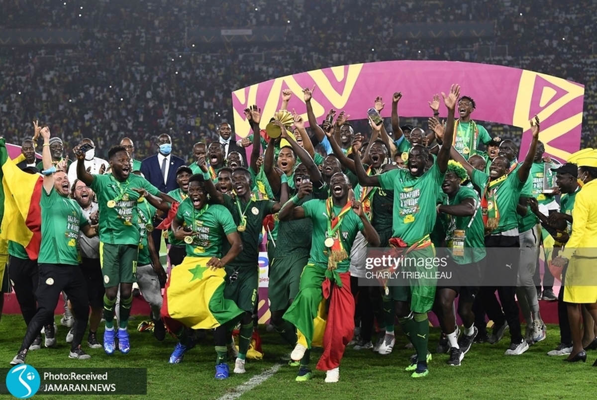 سنگال برای اولین بار قهرمان آفریقا شد؛ کی روش در قاره چهارم هم جام نگرفت/ مانه و مندی بهترین شدند + عکس و ویدیوی جشن قهرمانی 